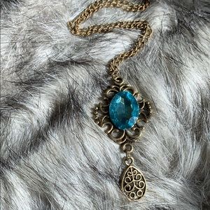 🔵 🎉🎉Host Pick🎉🎉 Pendant Drop Necklace